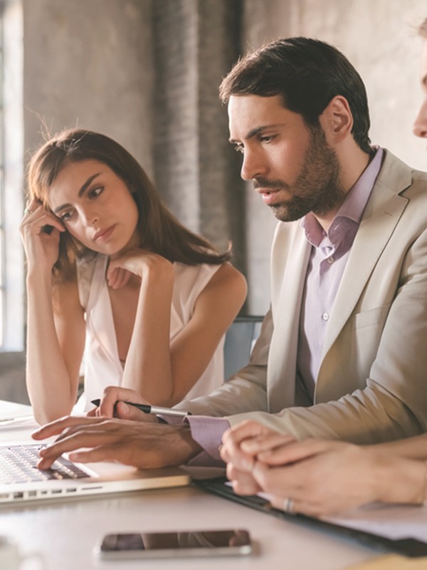 How To Feel More Connected At Work