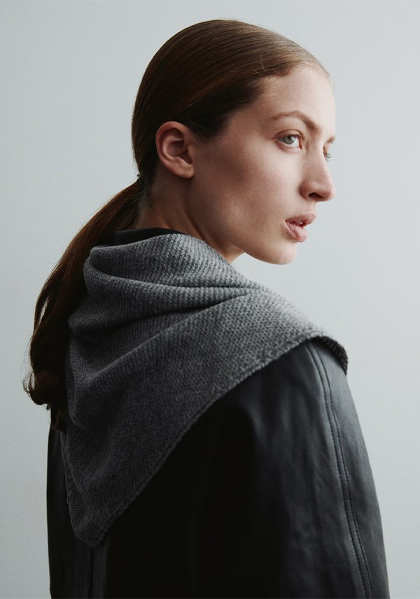 Garter-Stitched Triangle Scarf