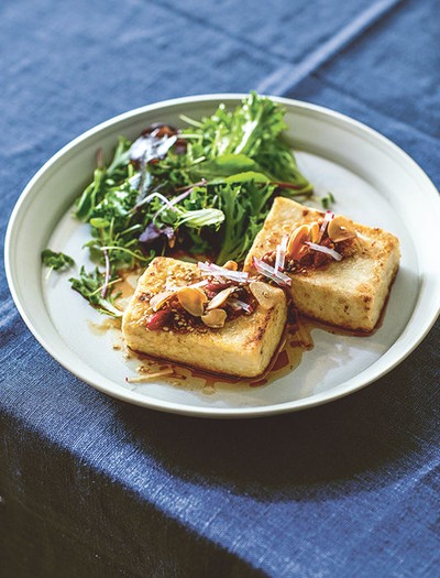 Yaki Tofu, Tofu Steaks With Sesame & Soy Dressing