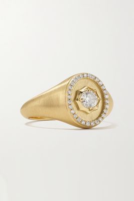 Sophisticate 18 Karat Gold Diamond Ring from Jade Trau