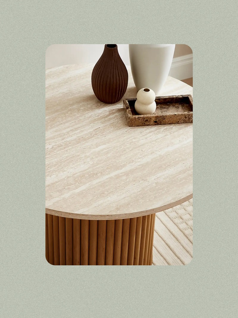 Lucin 4 Seater Round Dining Table