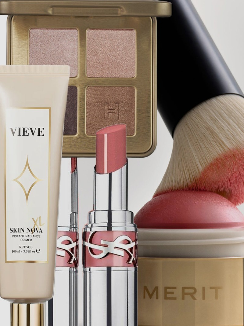 See Inside Pip's Make-Up Bag