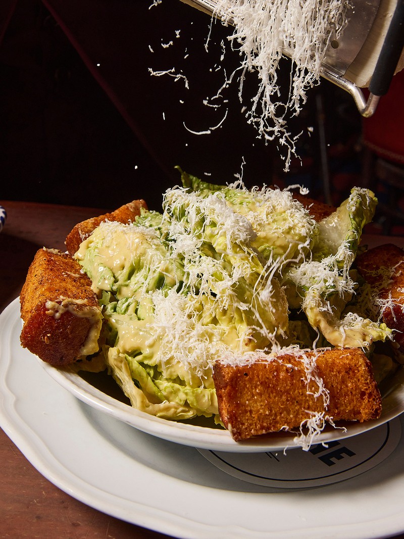 11 New London Restaurants To Book Now