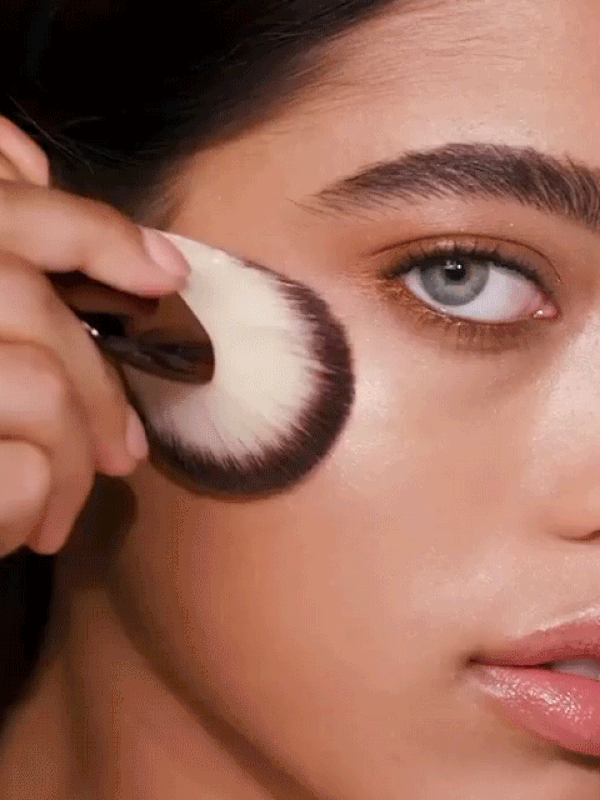 Masterclass: How To Use A Kabuki Brush