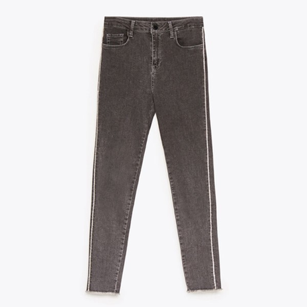 Bejewelled Jeans from Uterque