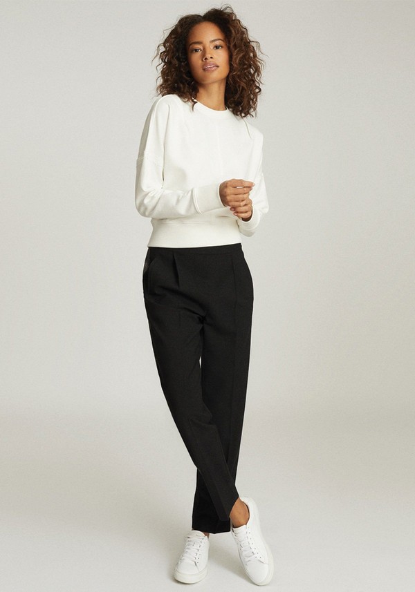 Sweatshirt With Seam Detailing