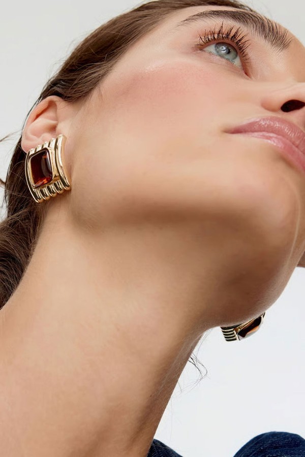 Alya Ribbed Square Statement Earrings from Oliver Bonas