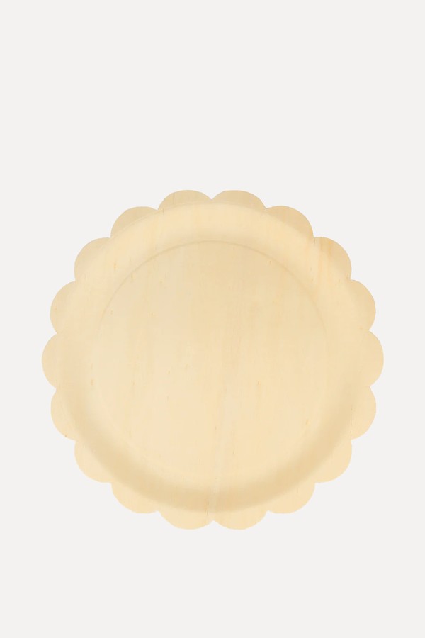 Wooden Scalloped Large Plates from Meri Meri