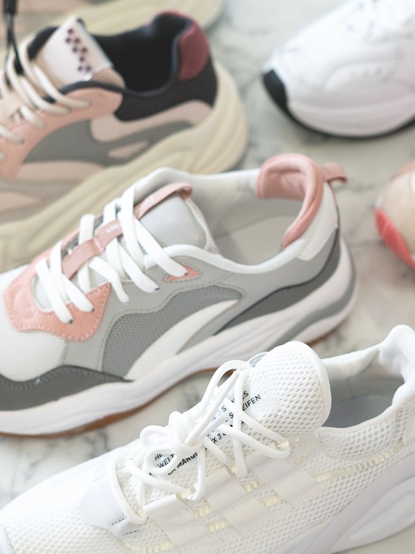 SheerLuxe Show: Chunky Trainer Haul