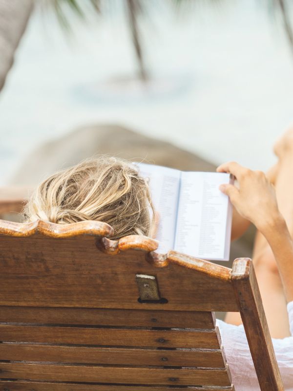 The 15 Best Beach Reads Of 2019
