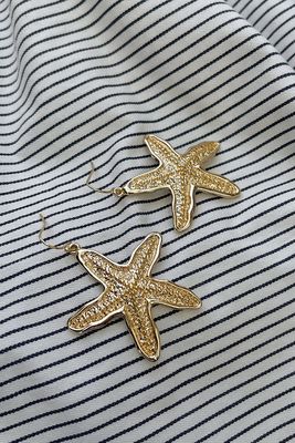 Starfish Earrings from NA-KD