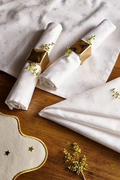 Hotel Set of 4 Luxury Christmas Star White Cotton Napkins