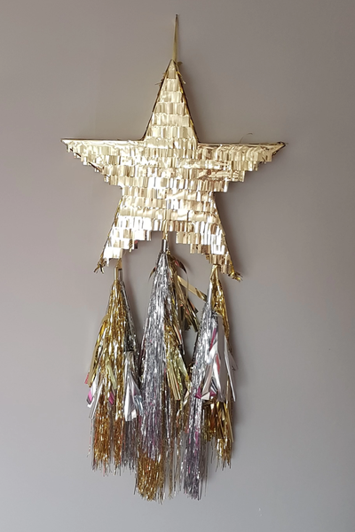 Gold Shooting Star Pinata from Pinyatay