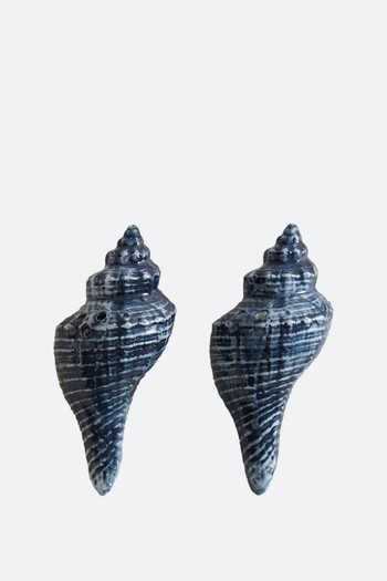 Conch Shell Salt & Pepper Shaker Set