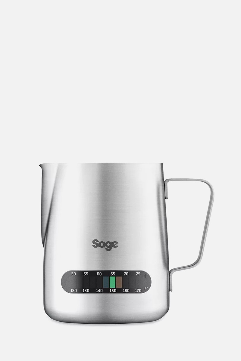 BES003UK The Temp Control Milk Jug from Sage