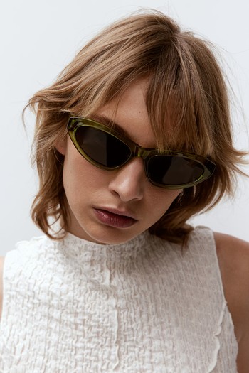 Cat Eye Sunglasses from H&M