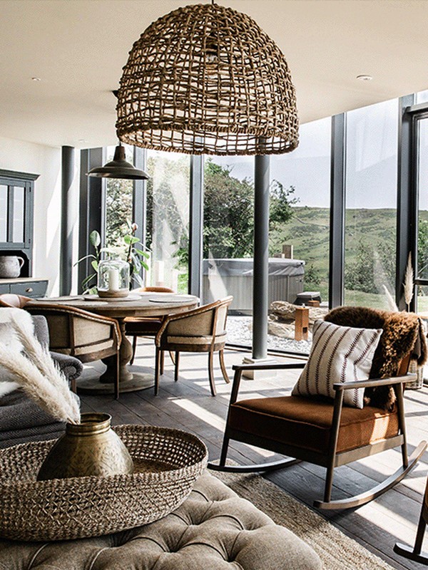  Interior Designer Jojo Barr Shares Her Inspiration & Favourite Projects 
