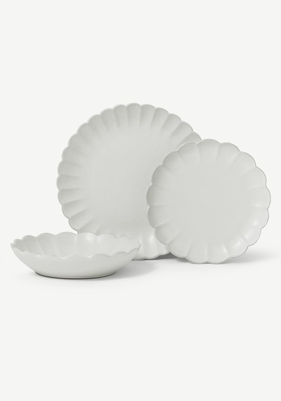 Caeser 12 Piece Scalloped Edge Dinner Set