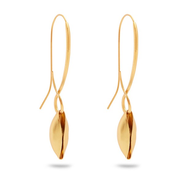 Shell Drop Earrings from Albus Lumen