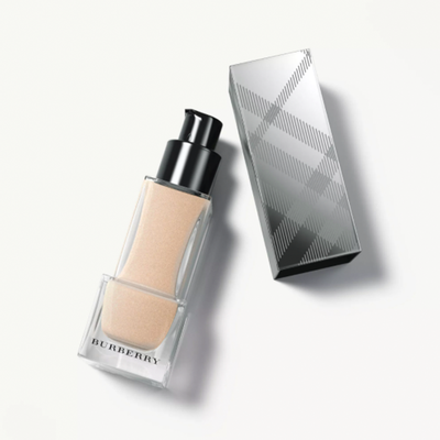 Fresh Glow Luminous Fluid Base from Burberry 