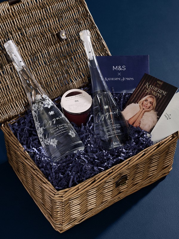 The Katherine Jenkins Cygnet Gin Hamper