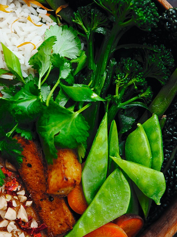 Rice Bowl With Steamed Vegetables And Peanut Sauce 