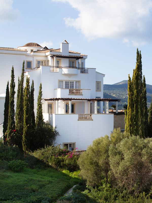 The Luxury Hotel To Book For A Dreamy Mediterranean Escape
