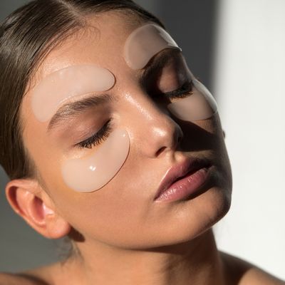 The Products That Really Reduce Puffy Eyes & Dark Circles