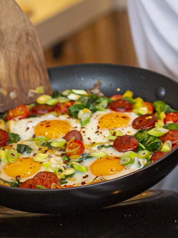 Spinach, Egg & Chorizo Skillet