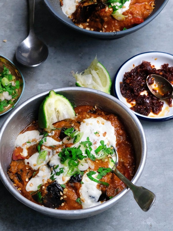Spicy Peanut Aubergine Curry