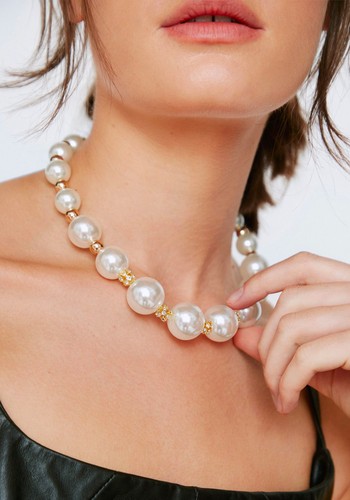 Chunky Pearl Necklace 