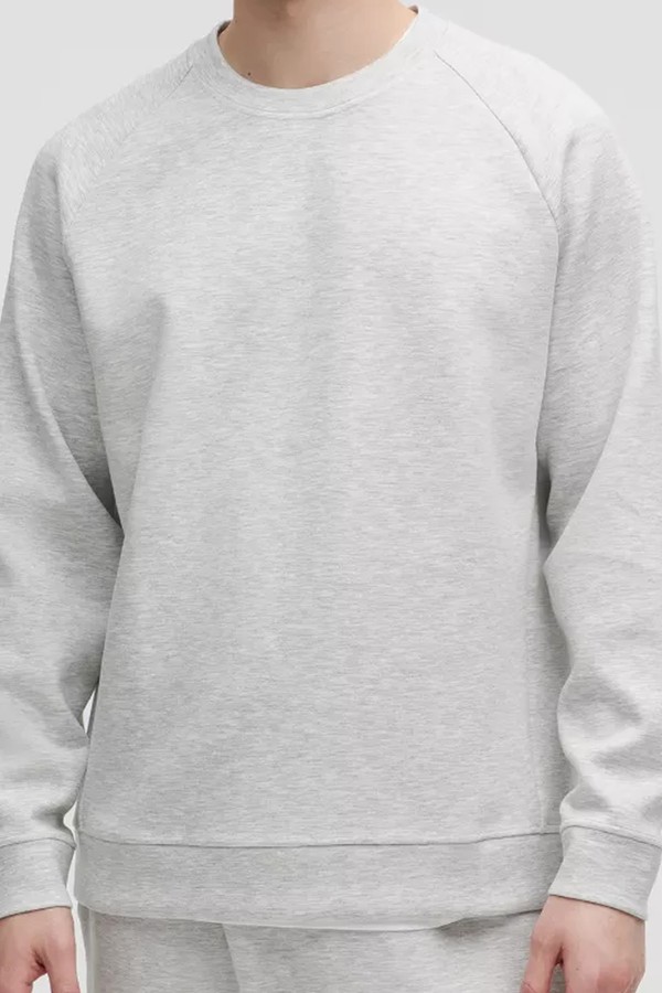 Smooth Spacer Classic-Fit Crew