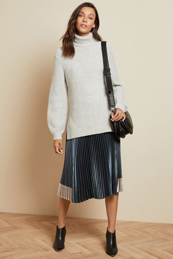  Contrast Paneled Pleated Midi Skirt