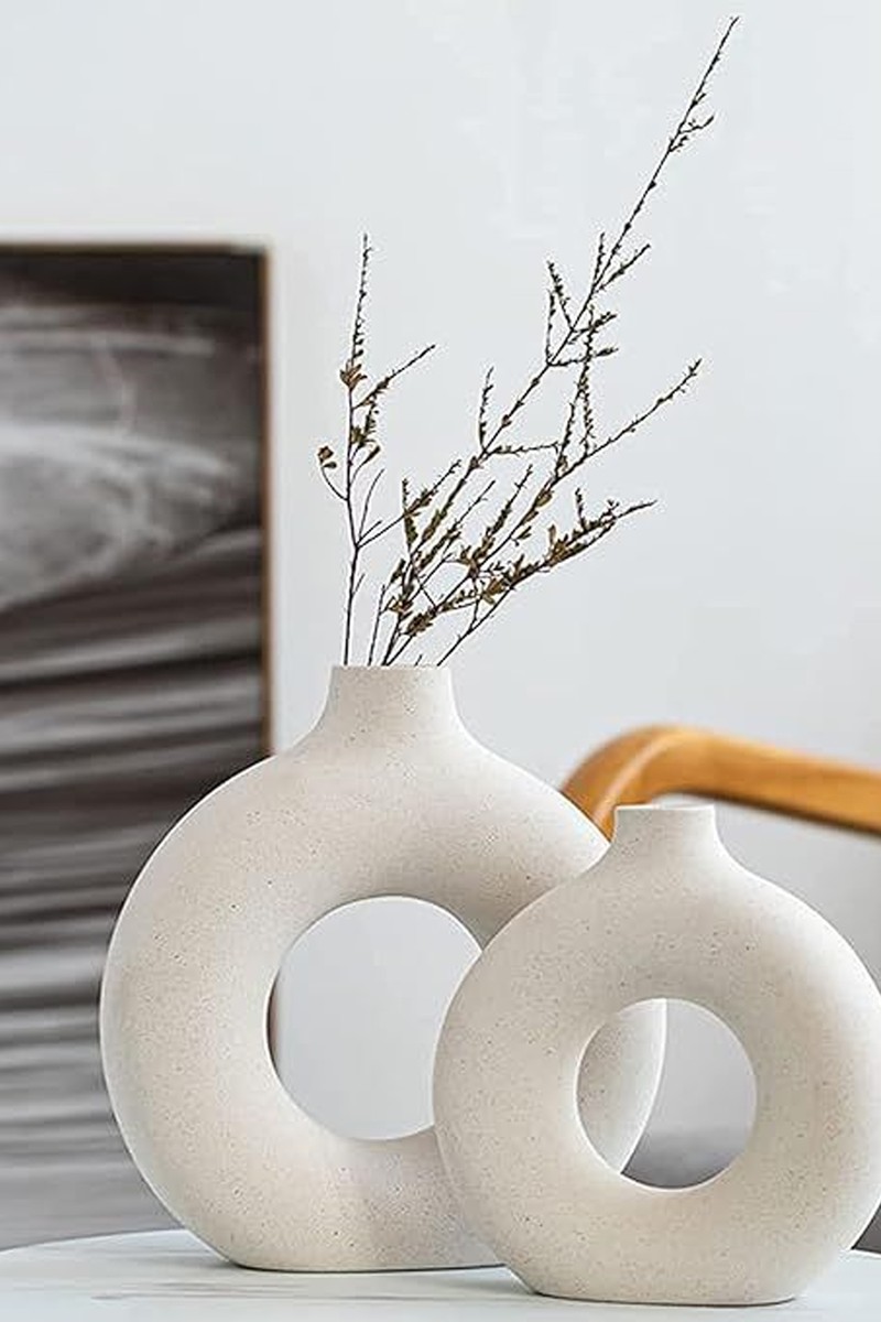 Ceramic Doughnut Vase, £21.65 | Dasiautoem