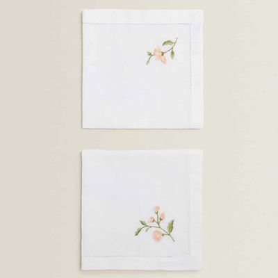 Embroidered Floral Print Napkin