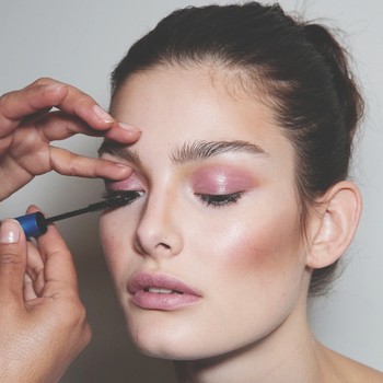 How To Wear The Pink Make-Up Trend