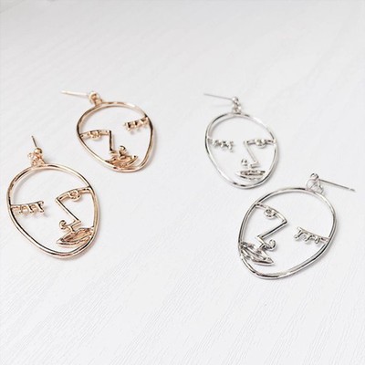 Minimal Portrait Face Earring, £4.99