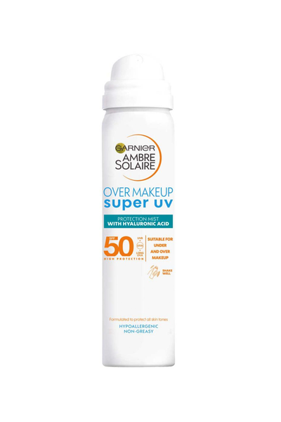 Sensitive Hydrating Face Sun Cream Mist  from Garnier Ambre Solaire 