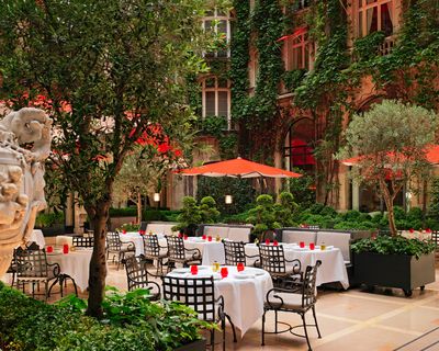 Hotel Plaza Athenee