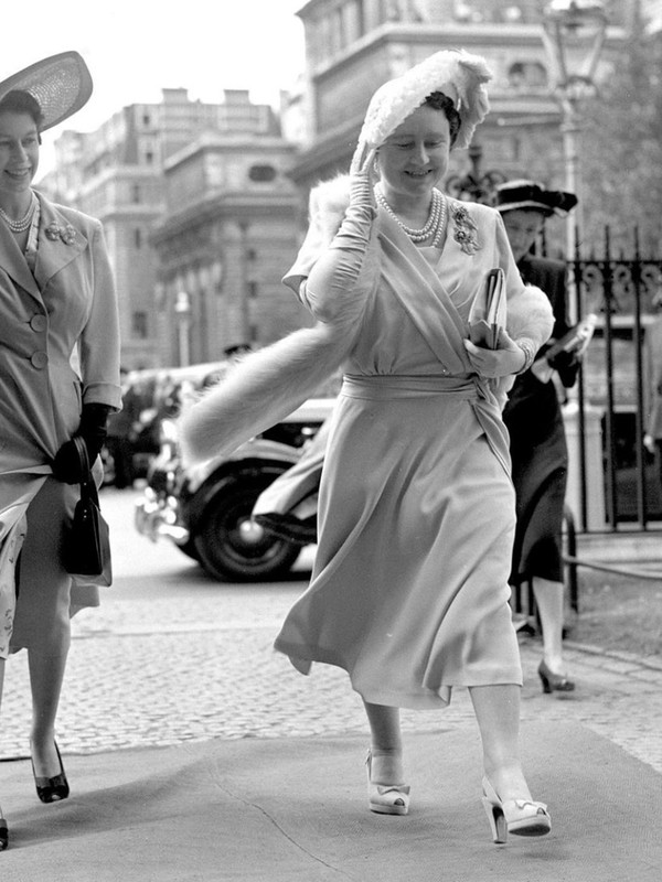 In Conversation With… Robert Hardman