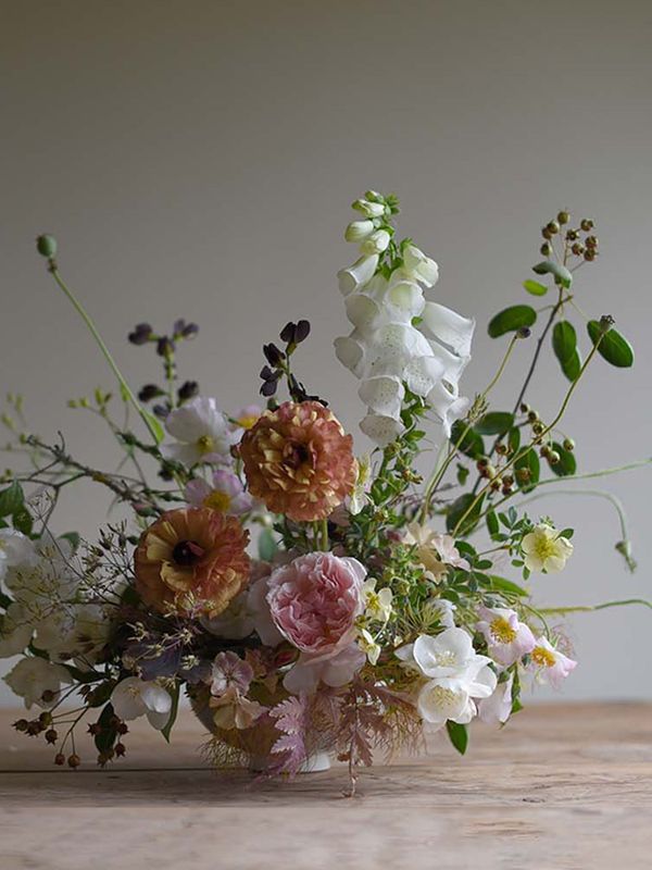 11 Stylish Florists For Your Wedding Day