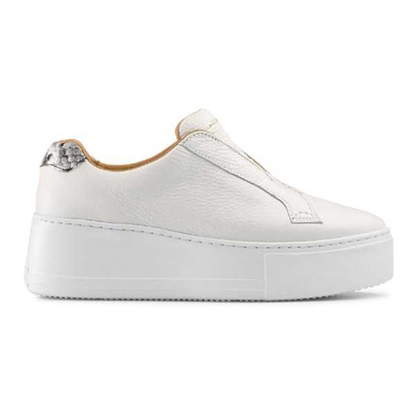 Flatform Laceless Sneaker