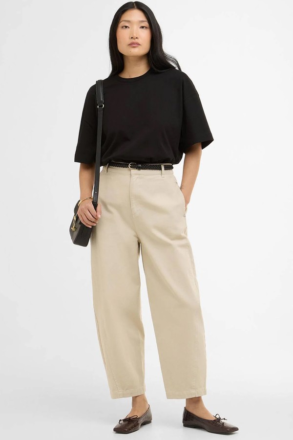 Daya Barrel-Leg Jeans