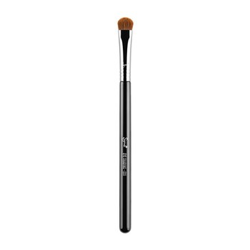 E55 Eye Shading Brush, £12.50 | Sigma