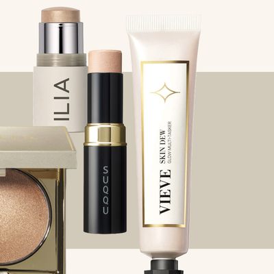 Make-Up Masterclass: How To Highlight Mature Skin