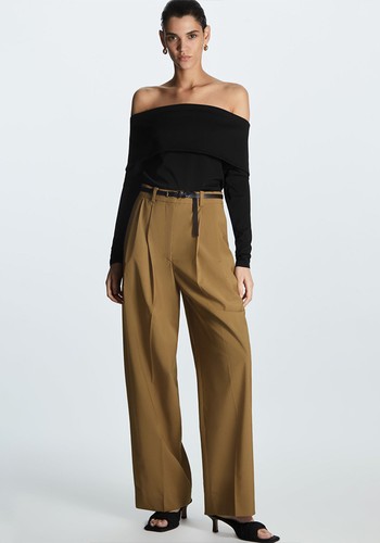 Wide Leg Pleated Trousers