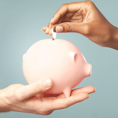 Piggy Banking Is The New Money-Saving Trick You Need To Try