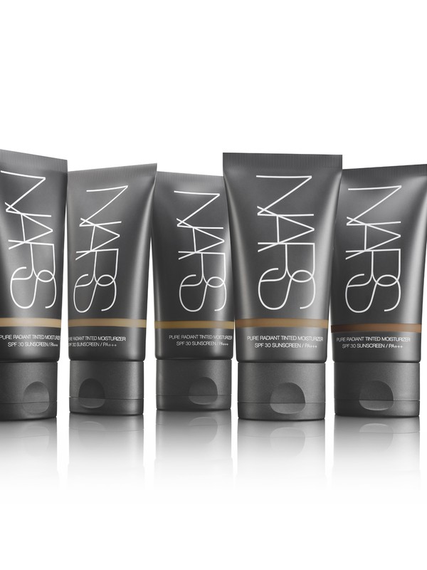 The £30 Tinted Moisturiser With Almost All 5* Reviews