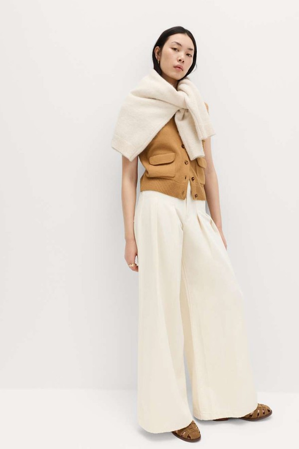 High Waisted Pleated Palazzo Jeans