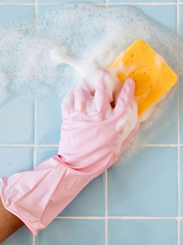 13 Cleaning Mistakes The Pros Want You To Stop Making